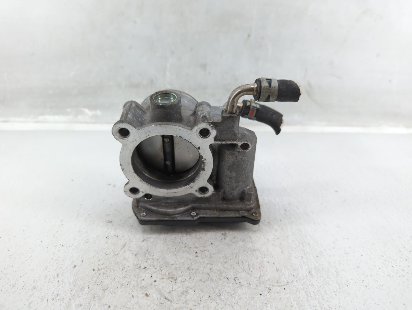 2018-2022 Toyota C-Hr Throttle Body P/N:22030-37040 Fits Fits 2013 2014 2018 2019 2020 2021 2022 OEM Used Auto Parts - Oemus