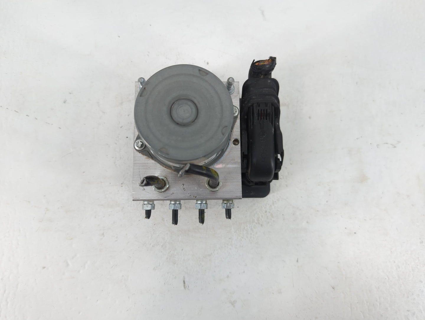 2018-2020 Toyota Camry ABS Pump Control Module Replacement P/N:44540-06290 Fits Fits 2018 2019 2020 OEM Used Auto Parts - Oe