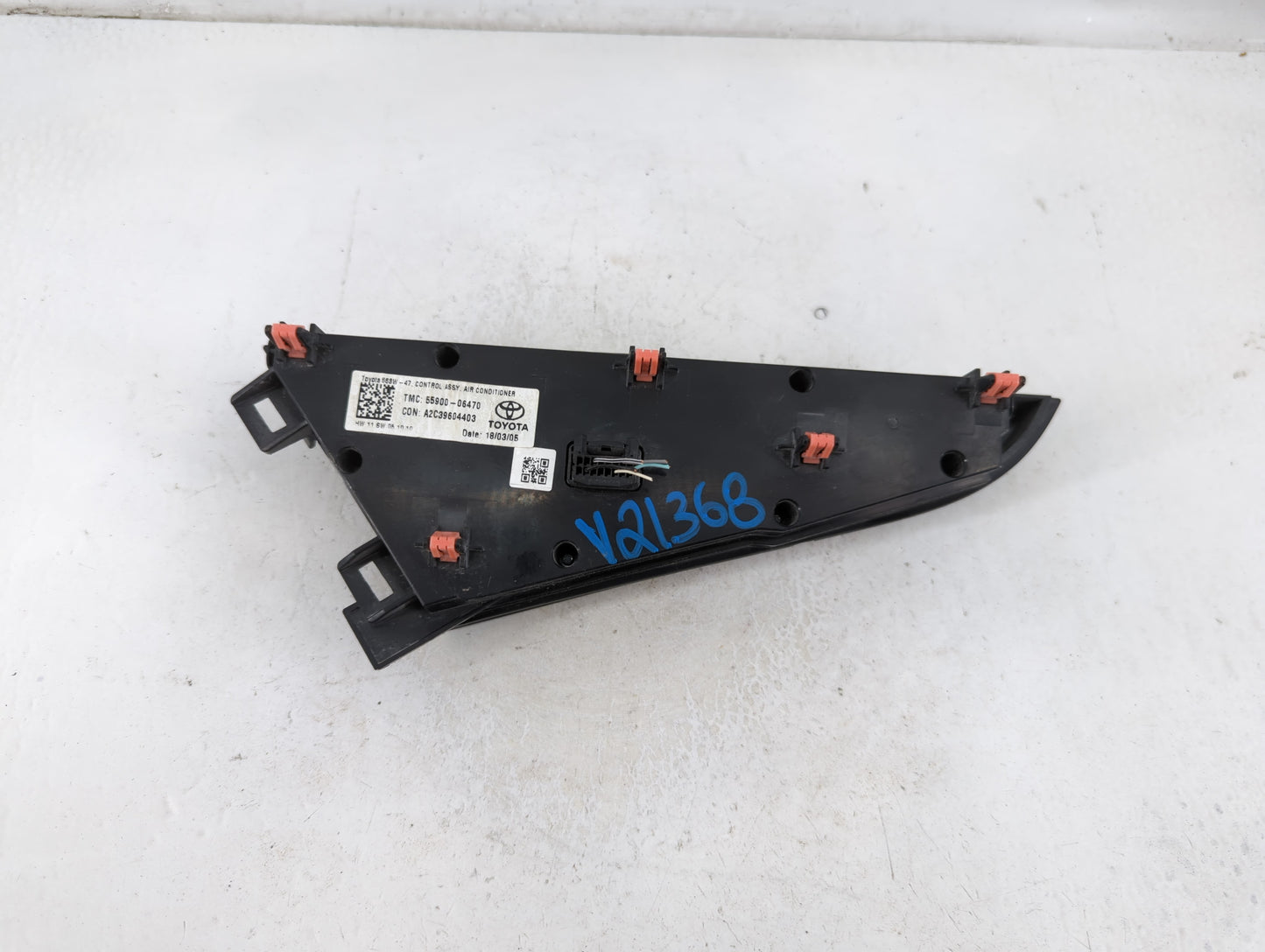 2018-2022 Toyota Camry Climate Control Module Temperature AC/Heater Replacement P/N:55900-06470 Fits Fits 2018 2019 2020 202