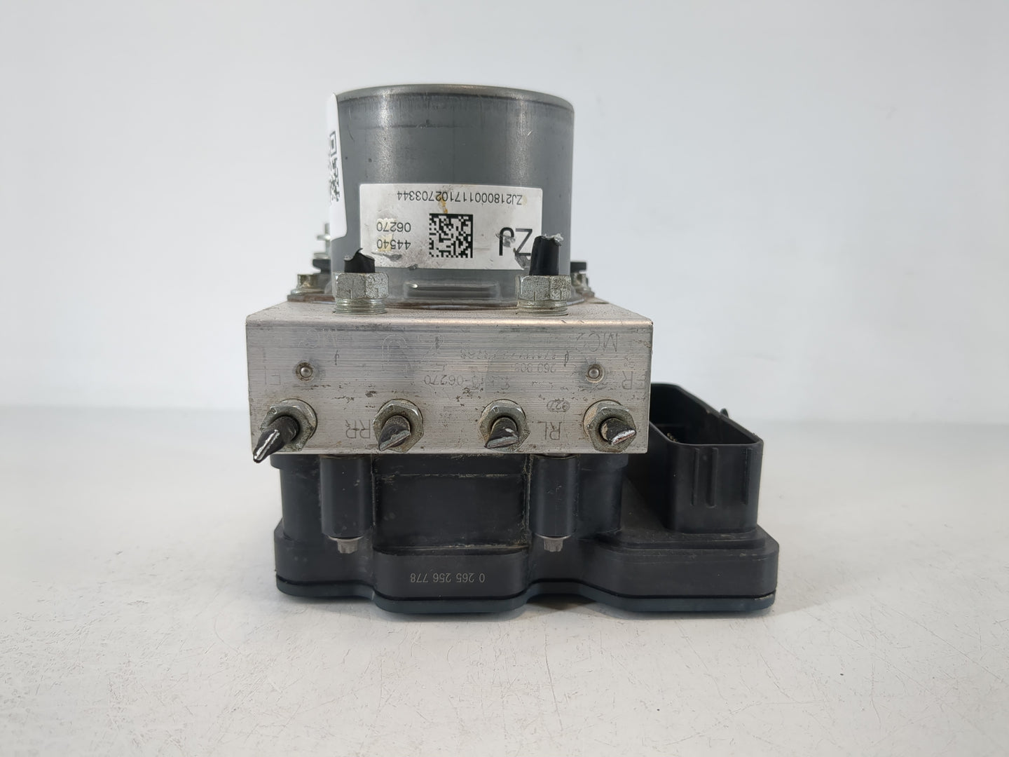 2018-2020 Toyota Camry ABS Pump Control Module Replacement P/N:4454006270 Fits Fits 2018 2019 2020 OEM Used Auto Parts - Oem
