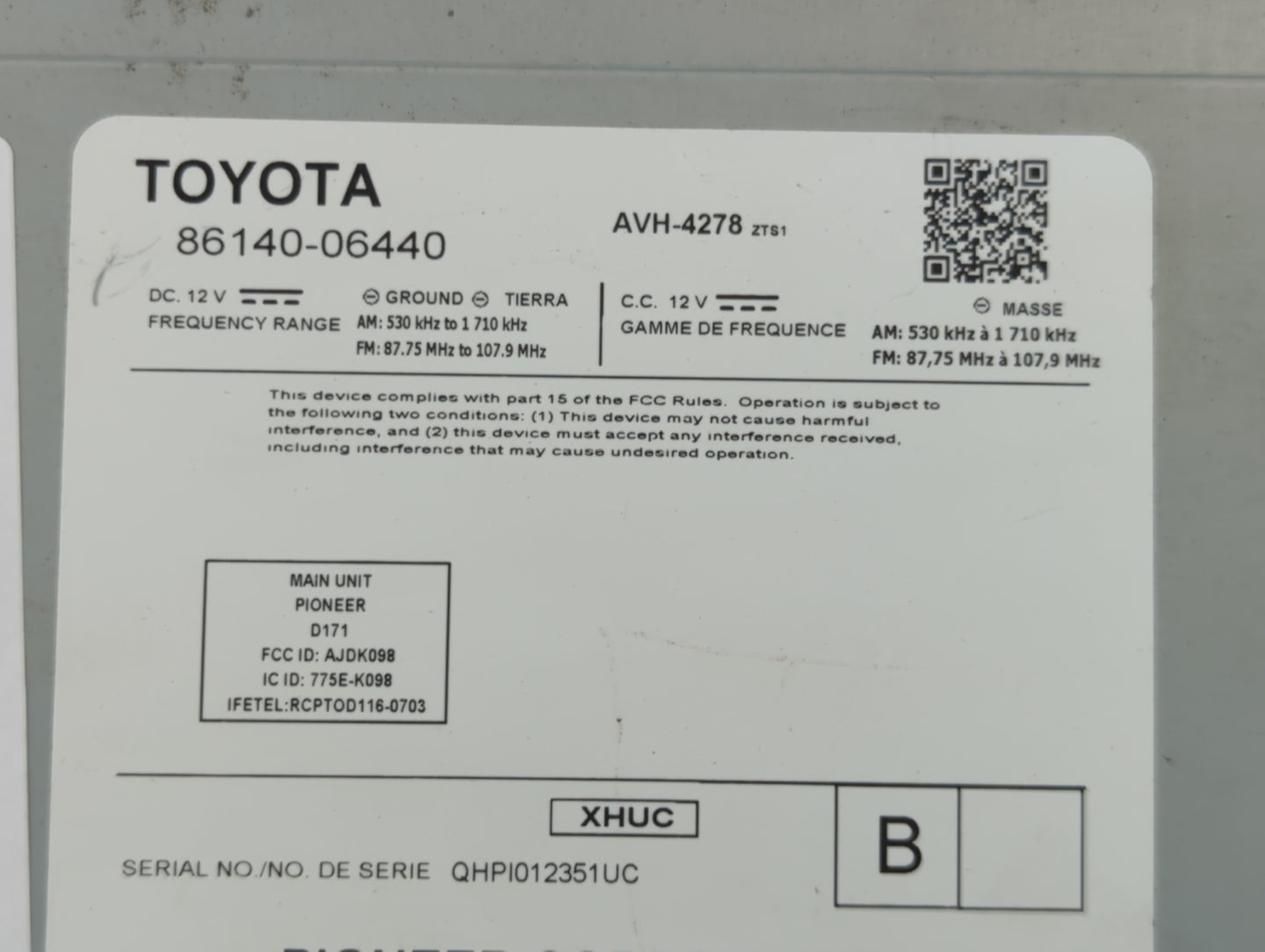 2018-2018 Toyota Camry Radio Control Panel - Oemusedautoparts1.com