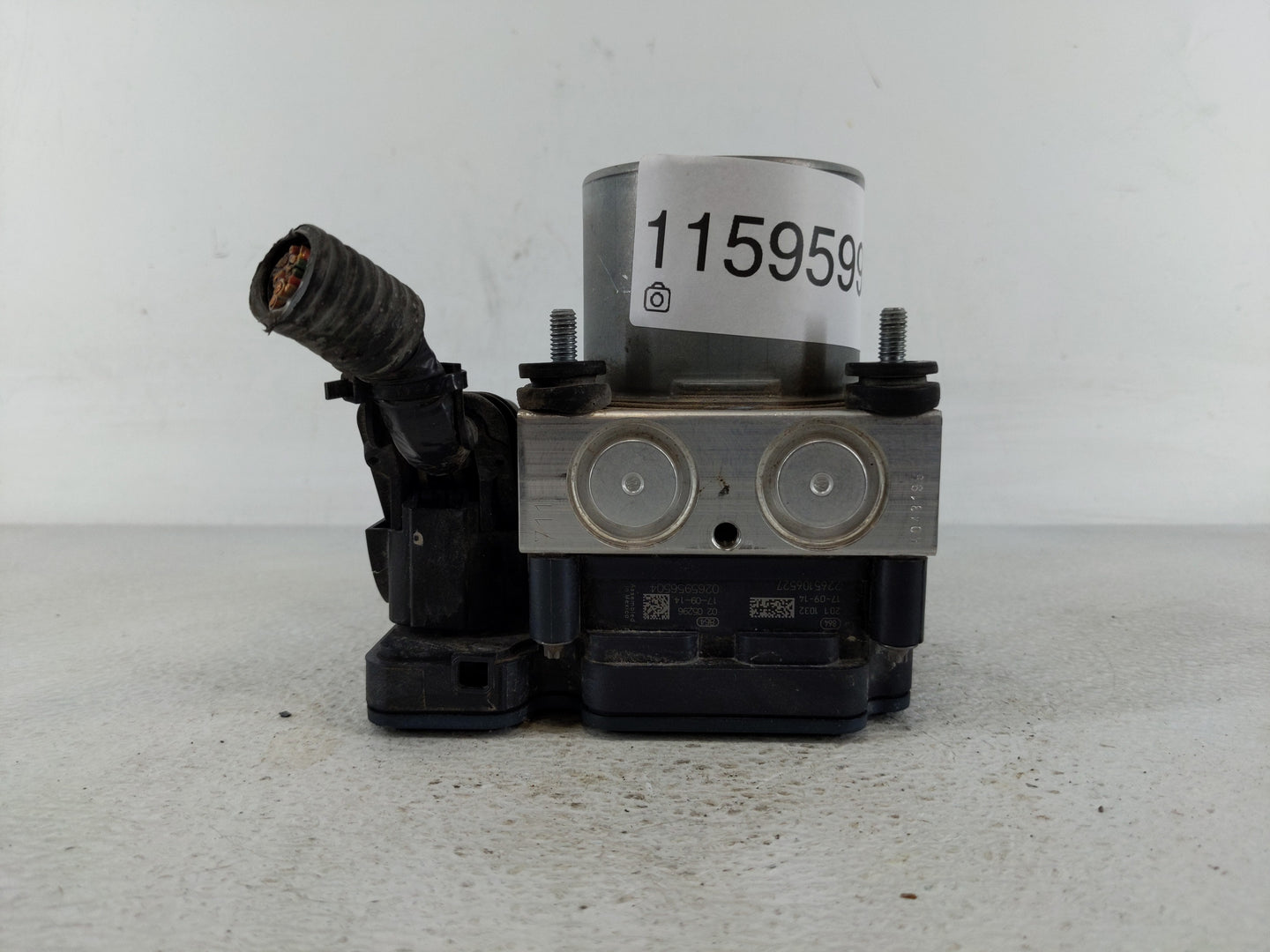 2018-2020 Toyota Camry ABS Pump Control Module Replacement P/N:44540-06290 Fits Fits 2018 2019 2020 OEM Used Auto Parts - Oe