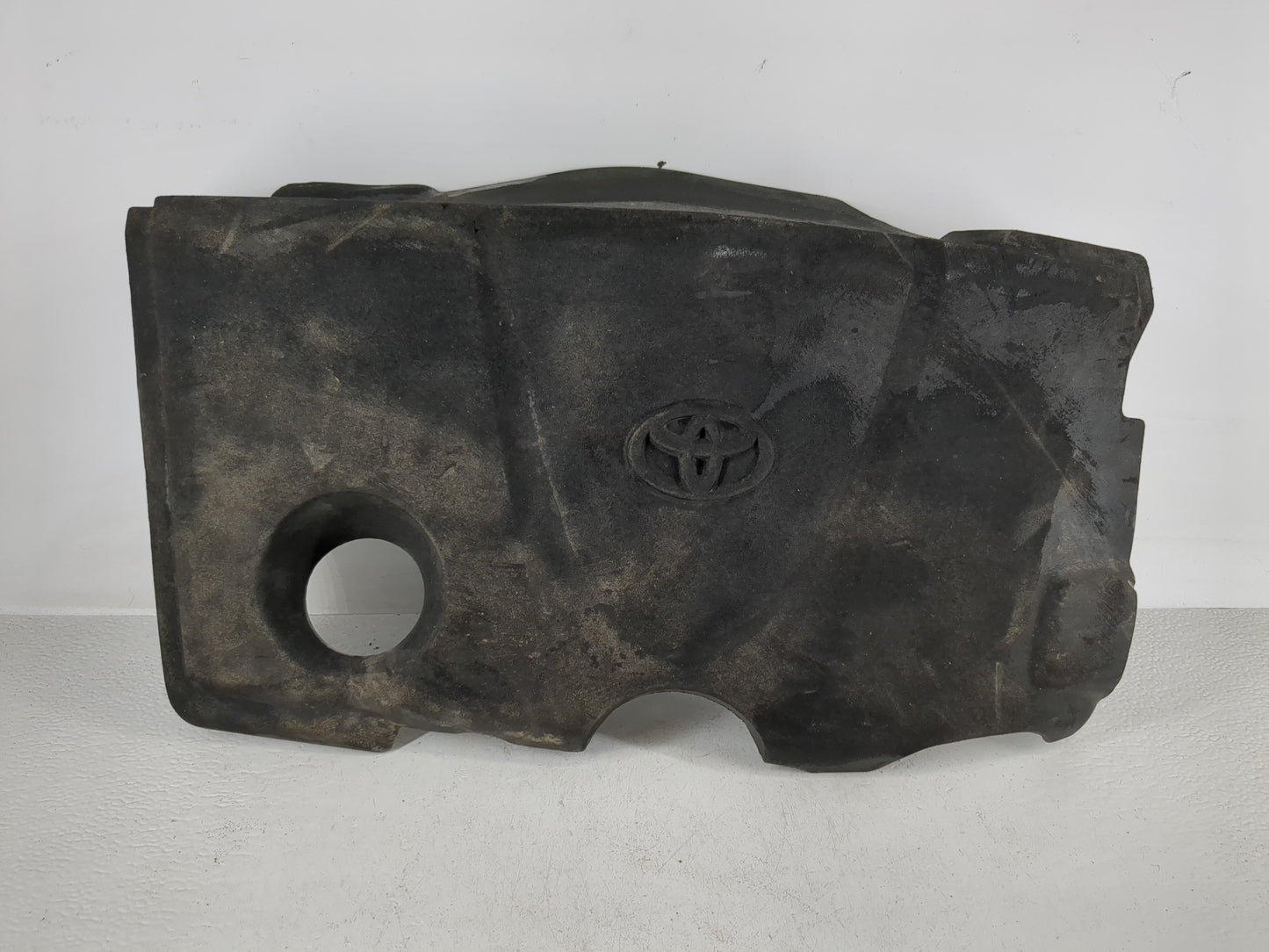 2018 Toyota Camry Engine Cover - Oemusedautoparts1.com