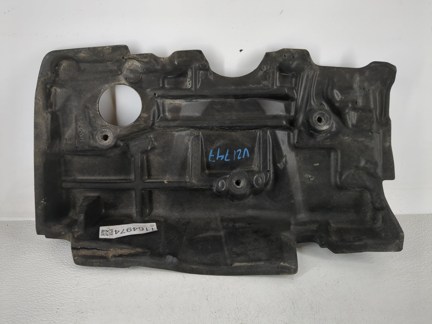 2018 Toyota Camry Engine Cover - Oemusedautoparts1.com