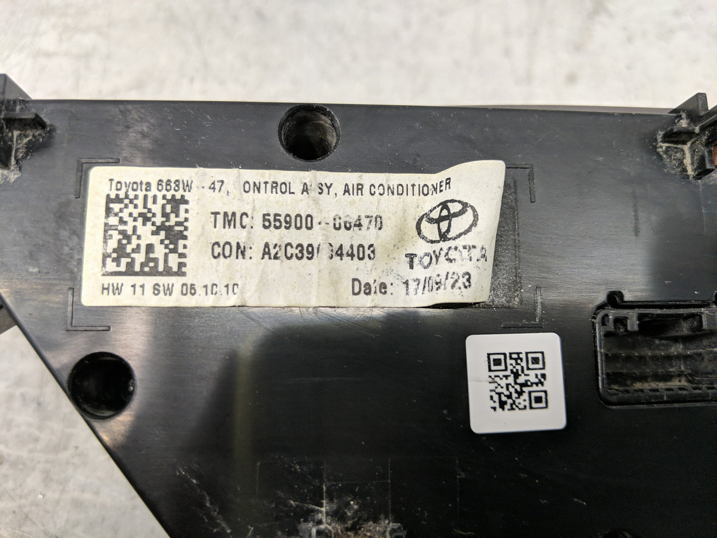 2018-2022 Toyota Camry Climate Control Module Temperature AC/Heater Replacement P/N:55900-06470 Fits Fits 2018 2019 2020 202