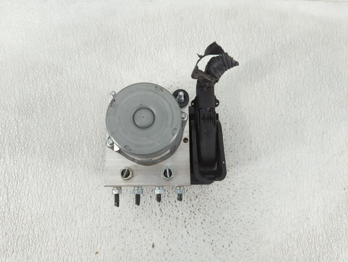 2018-2020 Toyota Camry Anti-Lock Brake ABS Pump Module Actuator OEM P/N:44540-06290 Fits Fits 2018 2019 2020 OEM Used Auto P