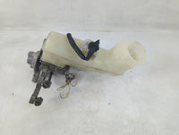 2018-2022 Toyota Camry Brake Master Cylinder 1198888 - Oemusedautoparts1.com
