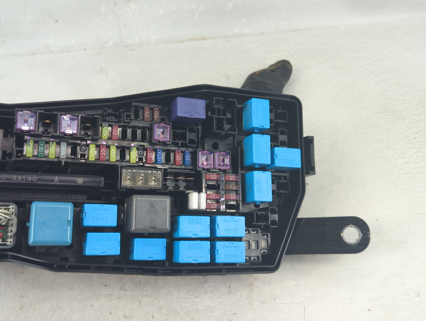 2018-2022 Toyota Camry Fusebox Fuse Box Panel Relay Module P/N:82620-33130 Fits Fits 2018 2019 2020 2021 2022 OEM Used Auto 