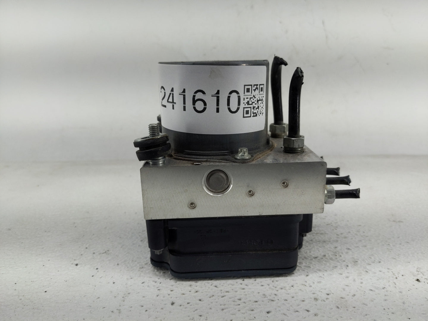 2018-2019 Toyota Camry ABS Pump Control Module Replacement P/N:44540 06270 Fits Fits 2018 2019 OEM Used Auto Parts - Oemused