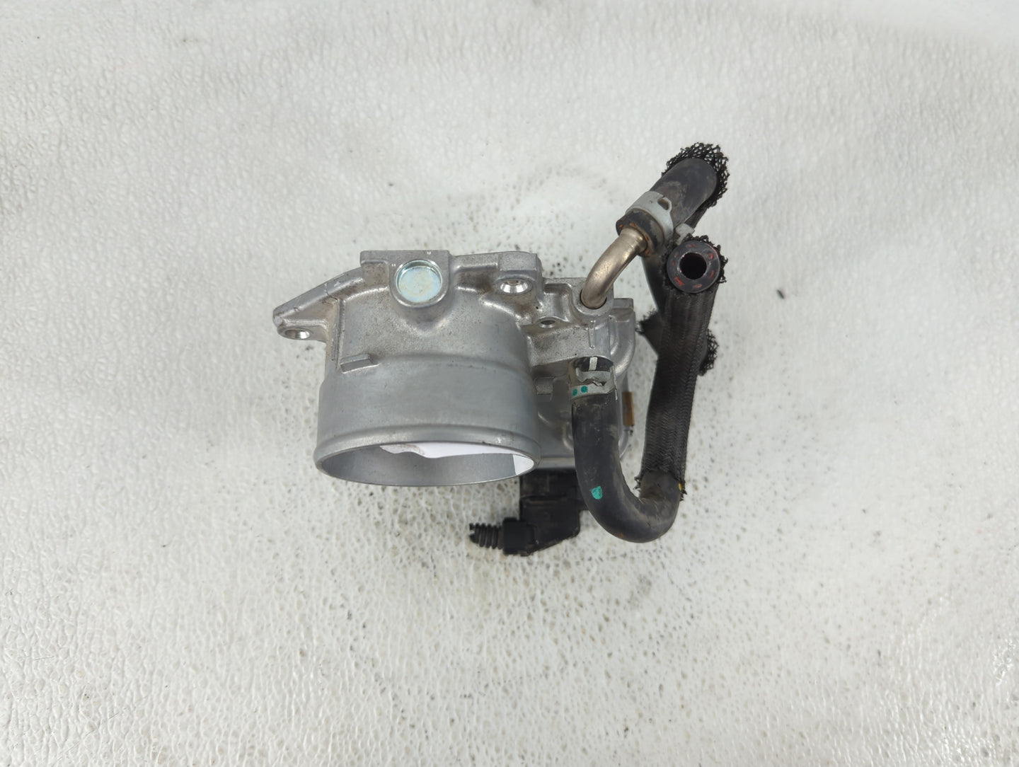 2018-2022 Toyota Camry Throttle Body P/N:22030-F0010 Fits Fits 2018 2019 2020 2021 2022 OEM Used Auto Parts - Oemusedautopar