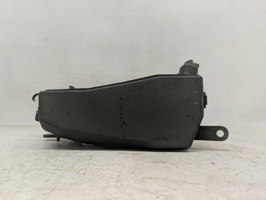 2018-2022 Toyota Camry Fusebox Fuse Box Panel Relay Module P/N:82662-06731 82620-33130 Fits Fits 2018 2019 2020 2021 2022 OE