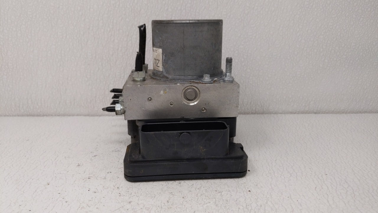 2018 Toyota Camry ABS Pump Control Module Replacement P/N:44540 06290 Fits OEM Used Auto Parts - Oemusedautoparts1.com