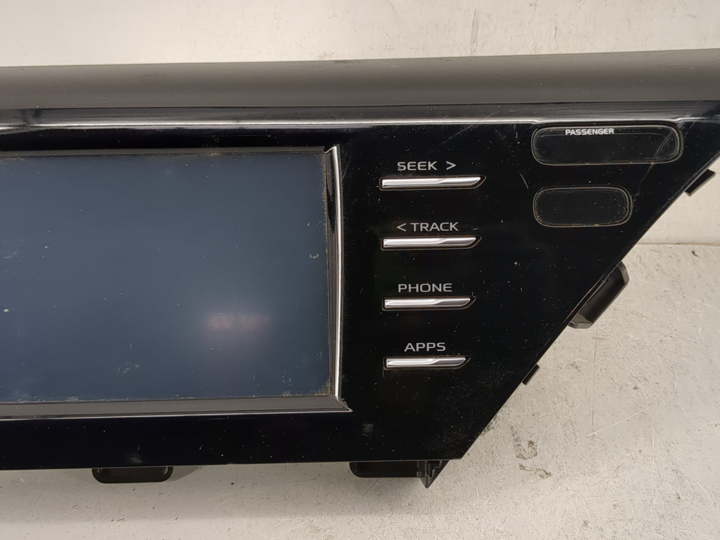 2018 Toyota Camry Radio AM FM Cd Player Receiver Replacement P/N:86140-06440 Fits OEM Used Auto Parts - Oemusedautoparts1.co