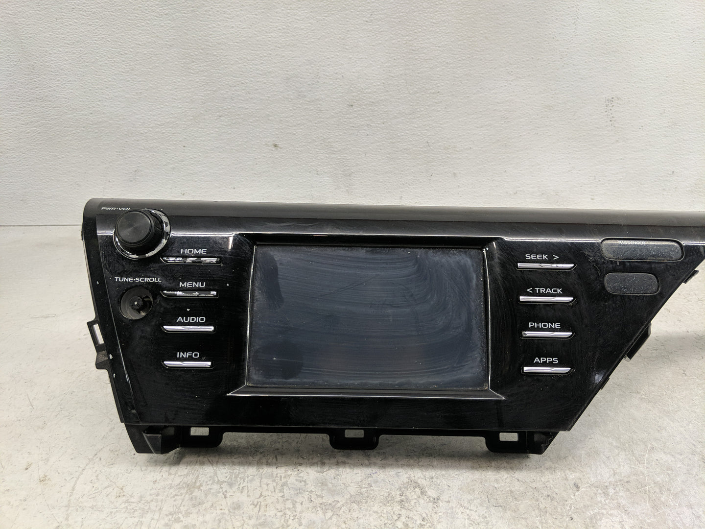 2018 Toyota Camry Radio AM FM Cd Player Receiver Replacement P/N:86140-06440 Fits OEM Used Auto Parts - Oemusedautoparts1.co
