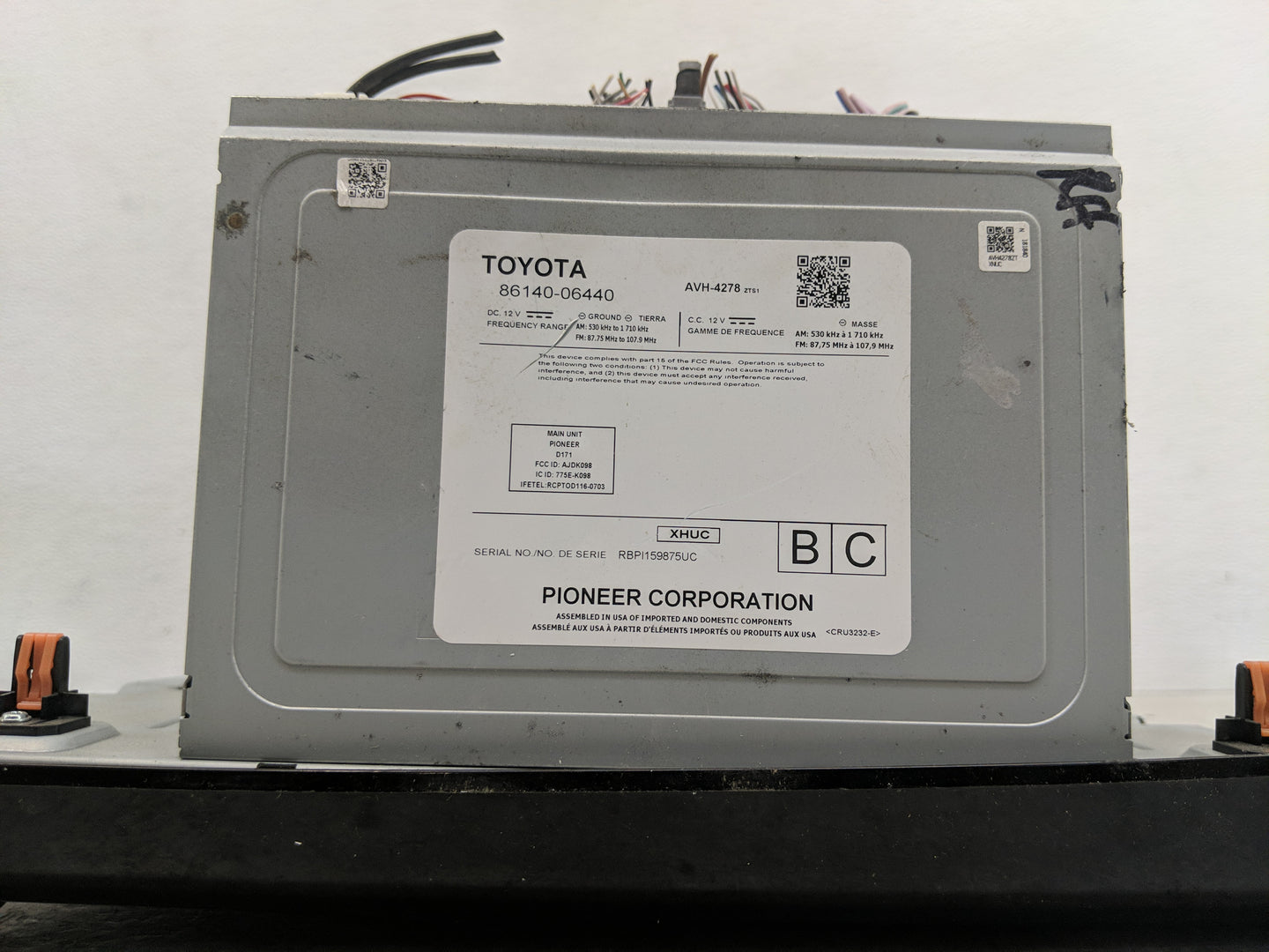 2018 Toyota Camry Radio AM FM Cd Player Receiver Replacement P/N:86140-06440 Fits OEM Used Auto Parts - Oemusedautoparts1.co