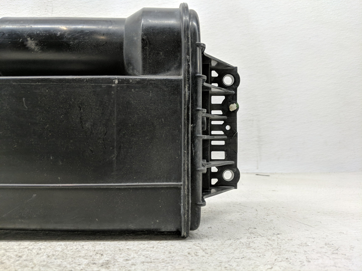 2018 Toyota Camry Fuel Vapor Charcoal Canister - Oemusedautoparts1.com