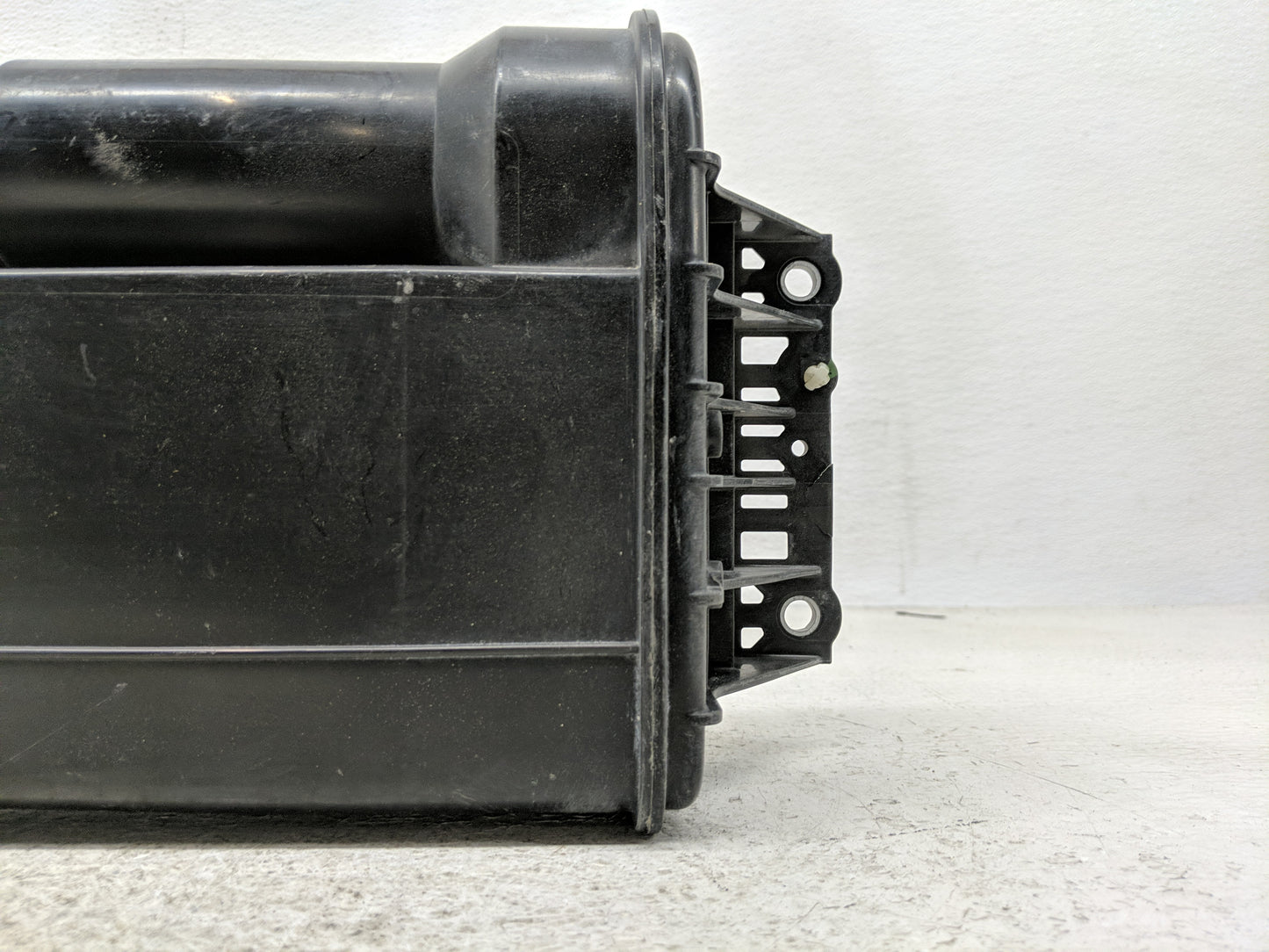 2018 Toyota Camry Fuel Vapor Charcoal Canister - Oemusedautoparts1.com