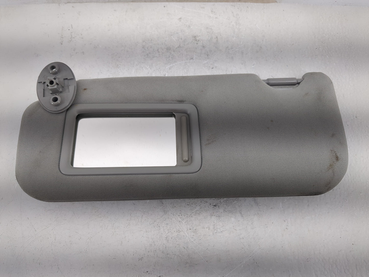 2018-2022 Toyota Camry Sun Visor Shade Replacement Passenger Right Mirror Fits Fits 2018 2019 2020 2021 2022 OEM Used Auto P