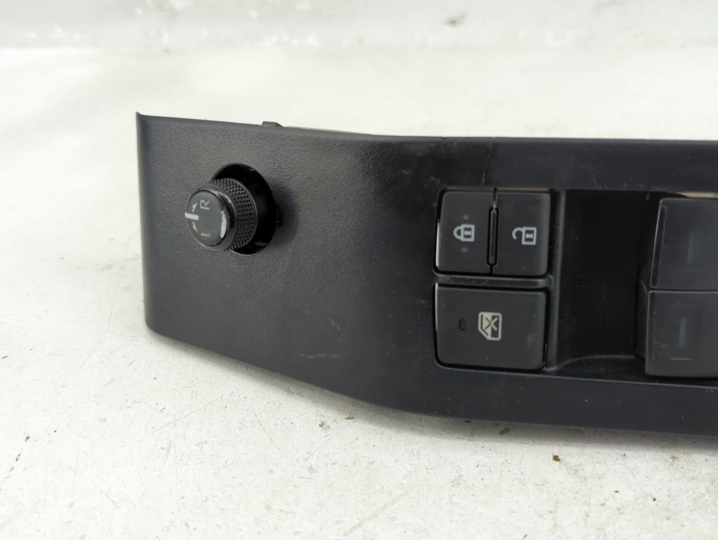 2018-2022 Toyota Camry Master Power Window Switch Replacement Driver Side Left P/N:84040-0E131 84040-0E120 Fits OEM Used Aut