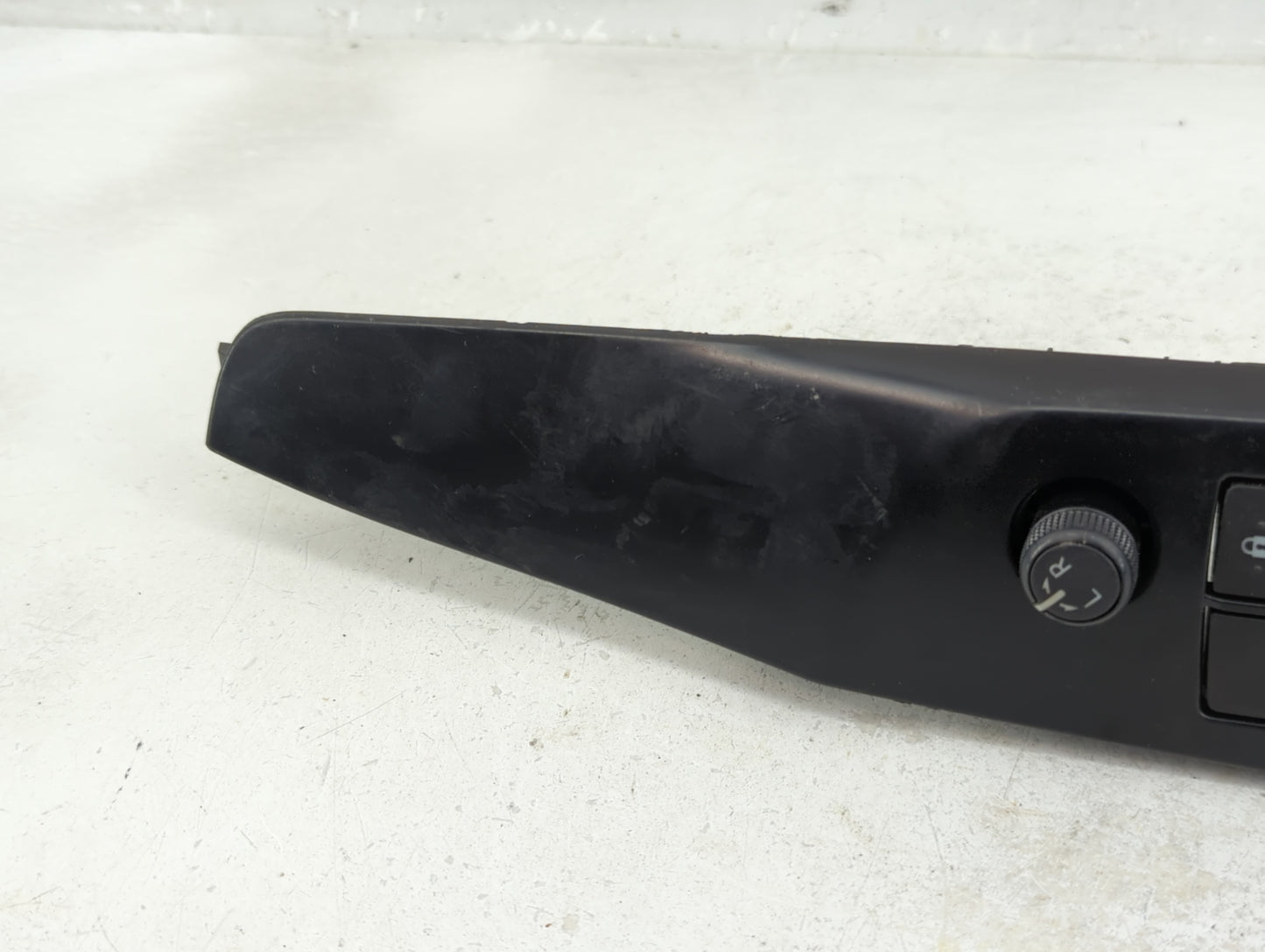 2018-2022 Toyota Camry Master Power Window Switch Replacement Driver Side Left P/N:84040-33170 Fits Fits 2018 2019 2020 2021