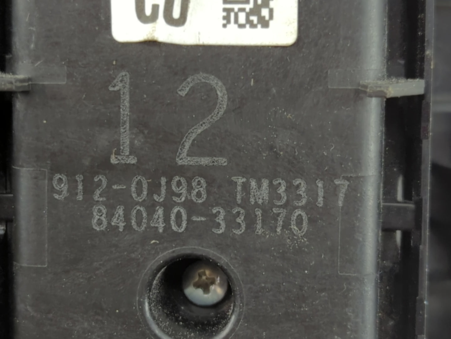 2018-2022 Toyota Camry Master Power Window Switch Replacement Driver Side Left P/N:84040-33170 Fits Fits 2018 2019 2020 2021