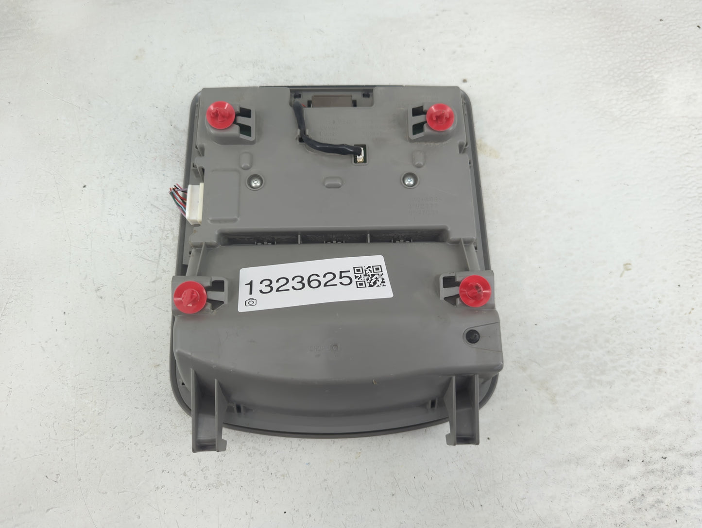 2018 Toyota Camry Overhead Roof Console - Oemusedautoparts1.com
