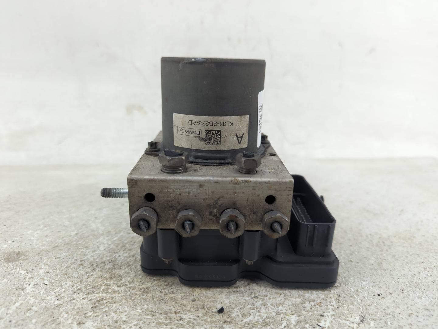 2018-2020 Toyota Camry ABS Pump Control Module Replacement P/N:44540-06271 Fits Fits 2018 2019 2020 OEM Used Auto Parts - Oe