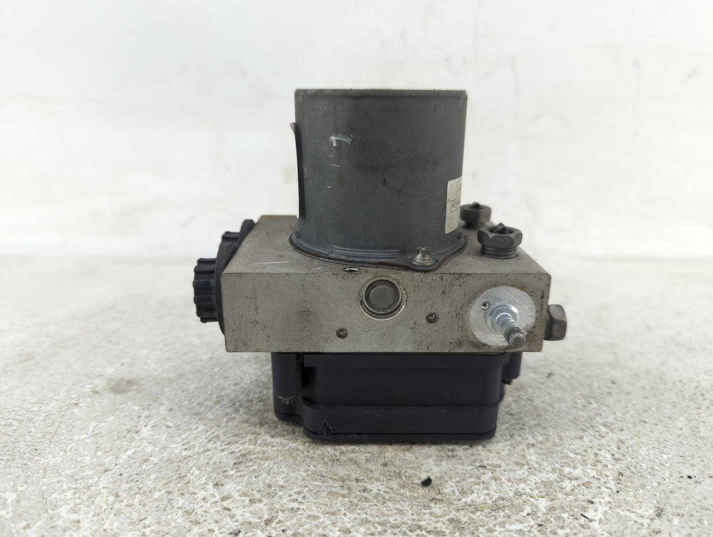 2018-2020 Toyota Camry ABS Pump Control Module Replacement P/N:44540-06271 Fits Fits 2018 2019 2020 OEM Used Auto Parts - Oe