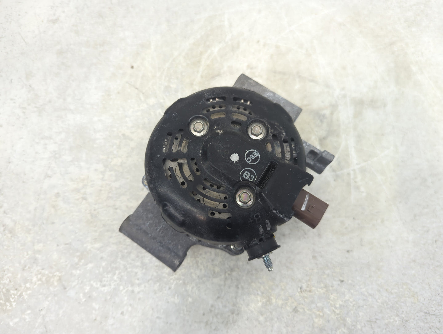 2018-2022 Toyota Camry Alternator Replacement Generator Charging Assembly Engine OEM P/N:MX104211-4170 27060-F0010 Fits OEM 