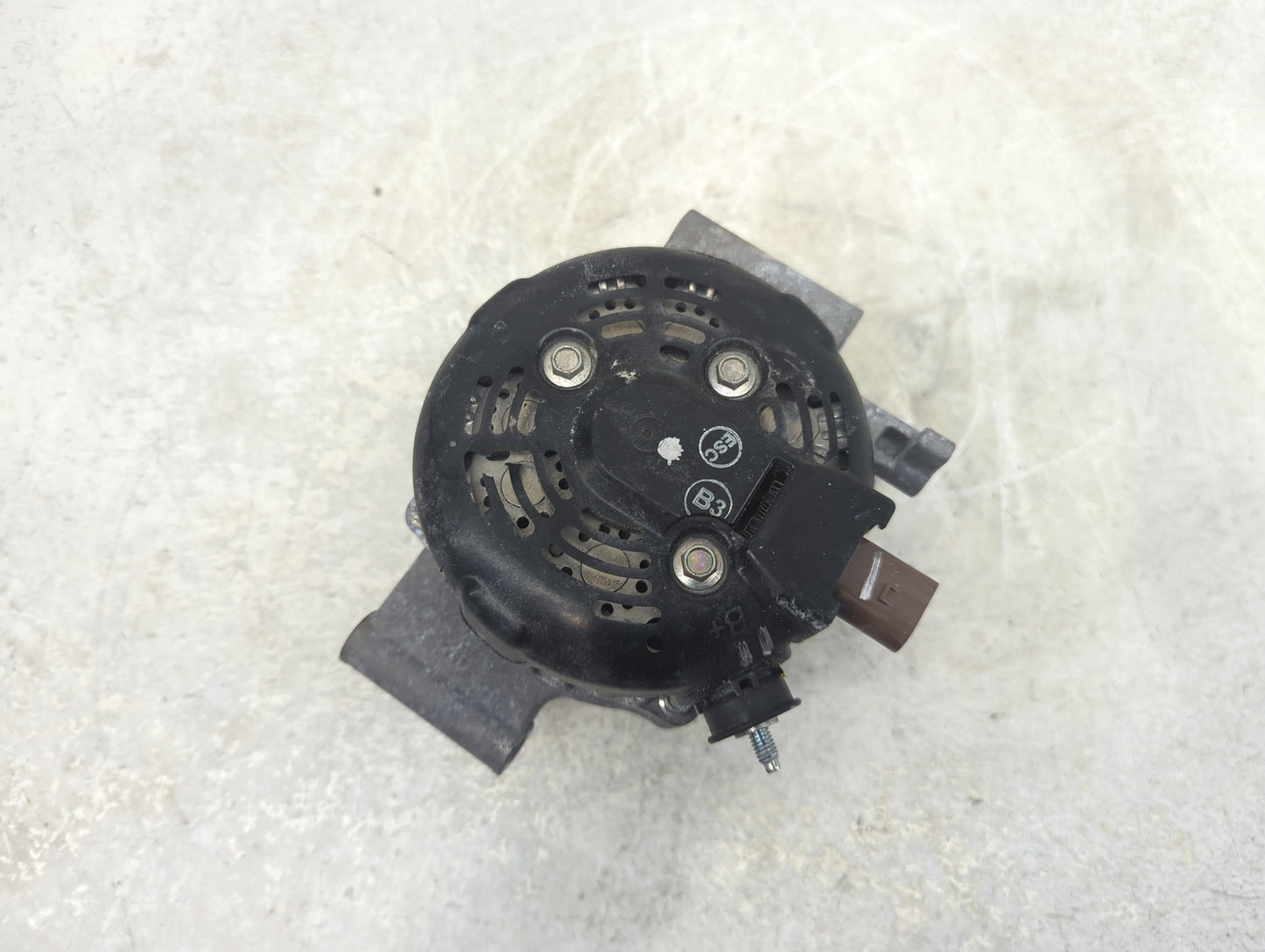 2018-2022 Toyota Camry Alternator Replacement Generator Charging Assembly Engine OEM P/N:MX104211-4170 27060-F0010 Fits OEM 
