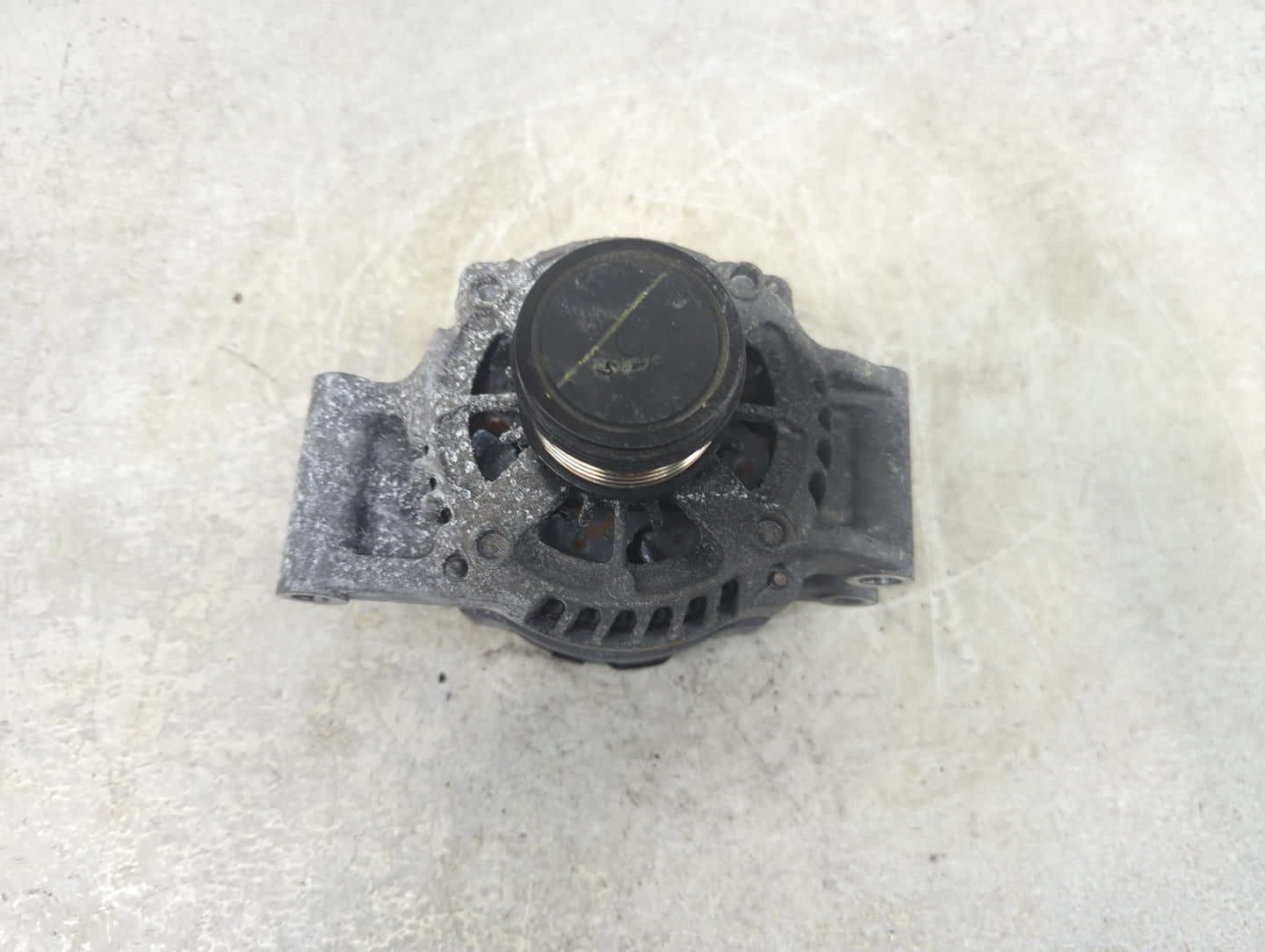 2018-2022 Toyota Camry Alternator Replacement Generator Charging Assembly Engine OEM P/N:MX104211-4170 27060-F0010 Fits OEM 