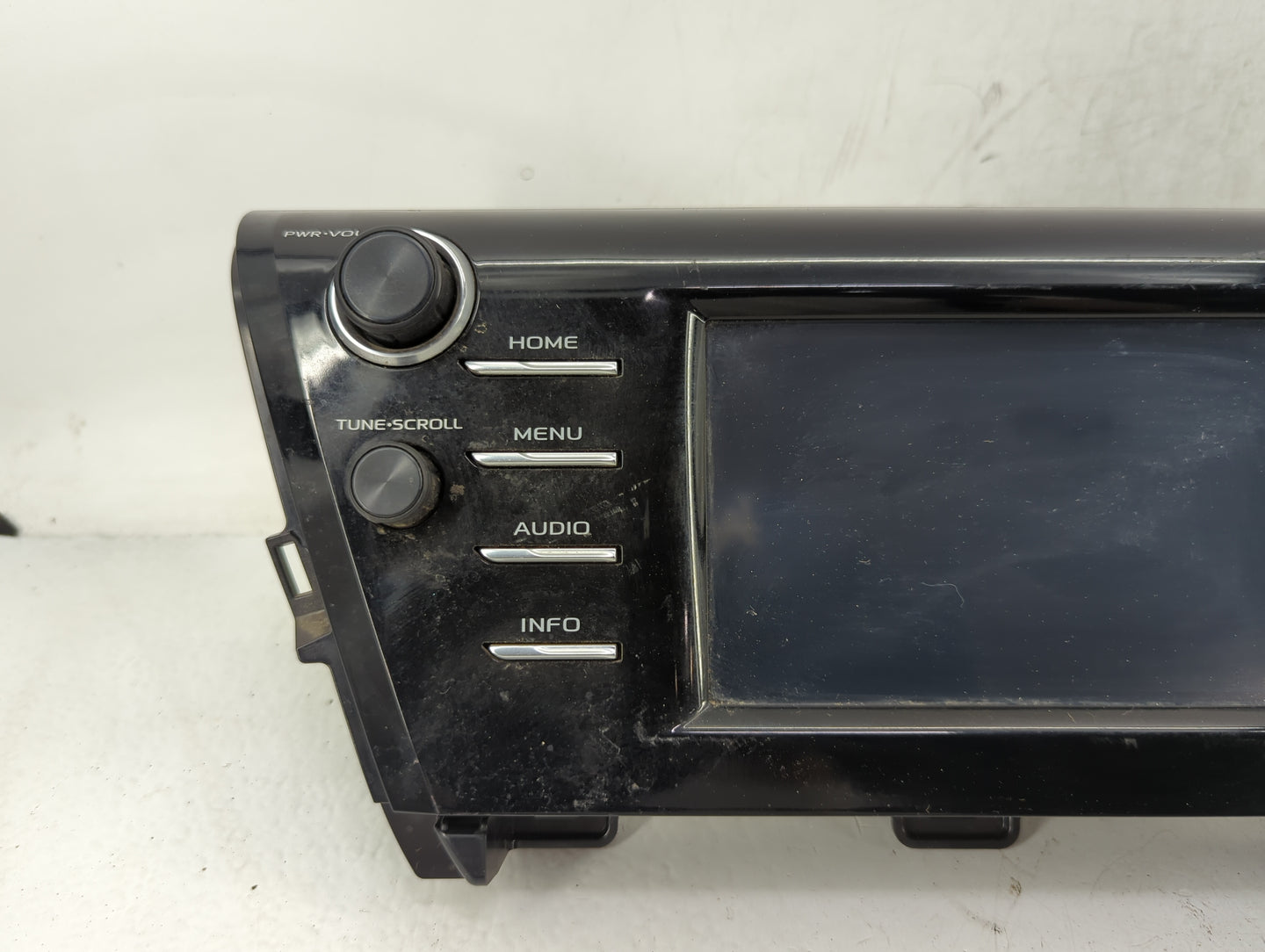 2018 Toyota Camry Radio AM FM Cd Player Receiver Replacement P/N:86140-06440 Fits OEM Used Auto Parts - Oemusedautoparts1.co