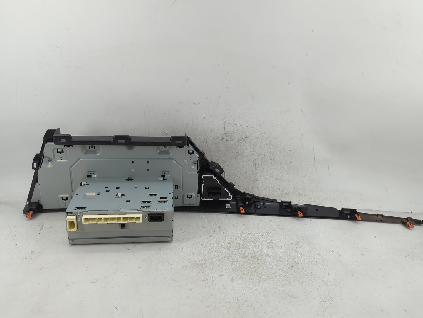 2018 Toyota Camry Radio AM FM Cd Player Receiver Replacement P/N:86140-06440 Fits OEM Used Auto Parts - Oemusedautoparts1.co