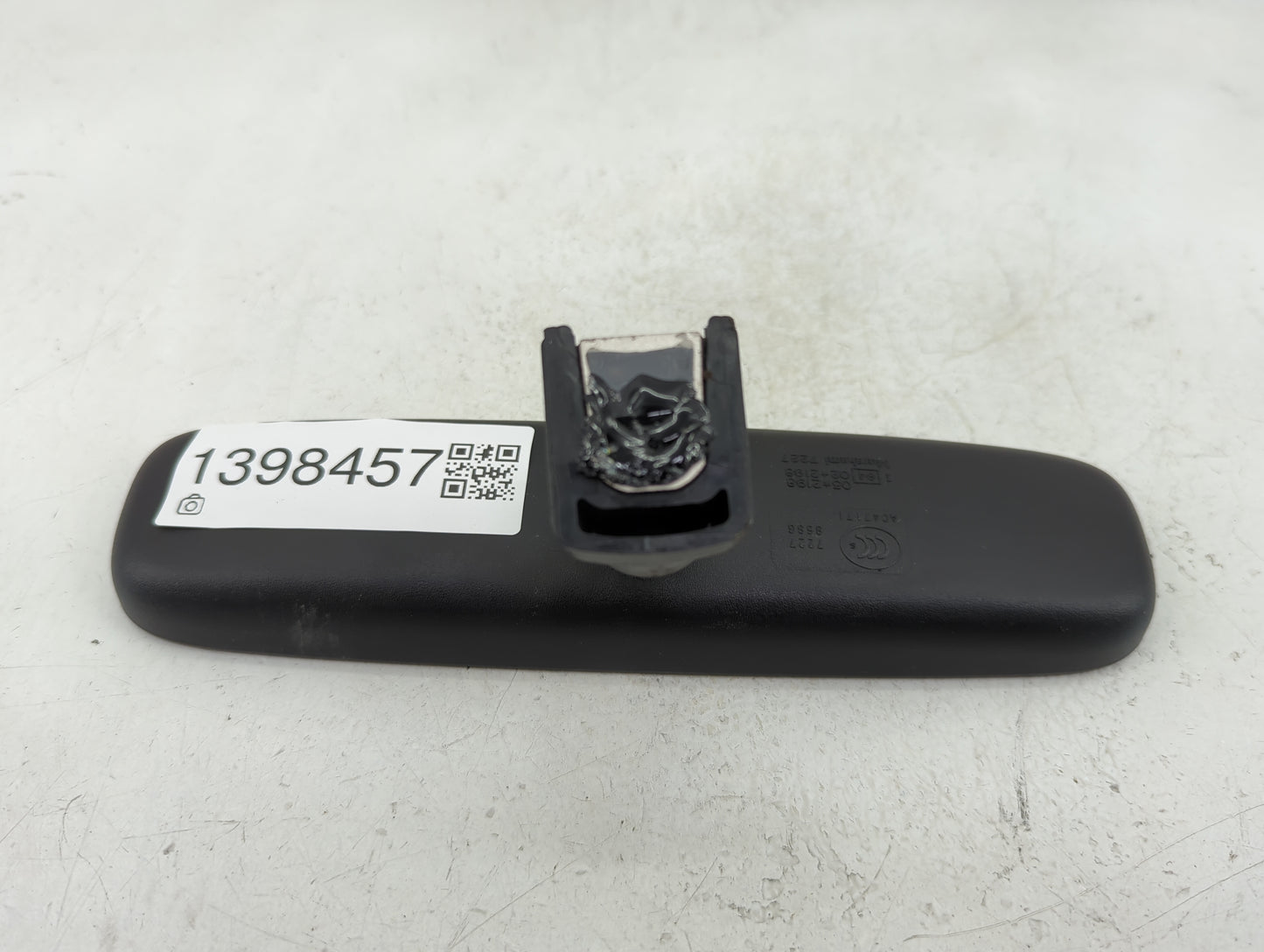 2018-2022 Toyota Camry Interior Rear View Mirror Replacement OEM P/N:A047171 Fits Fits 2018 2019 2020 2021 2022 OEM Used Aut