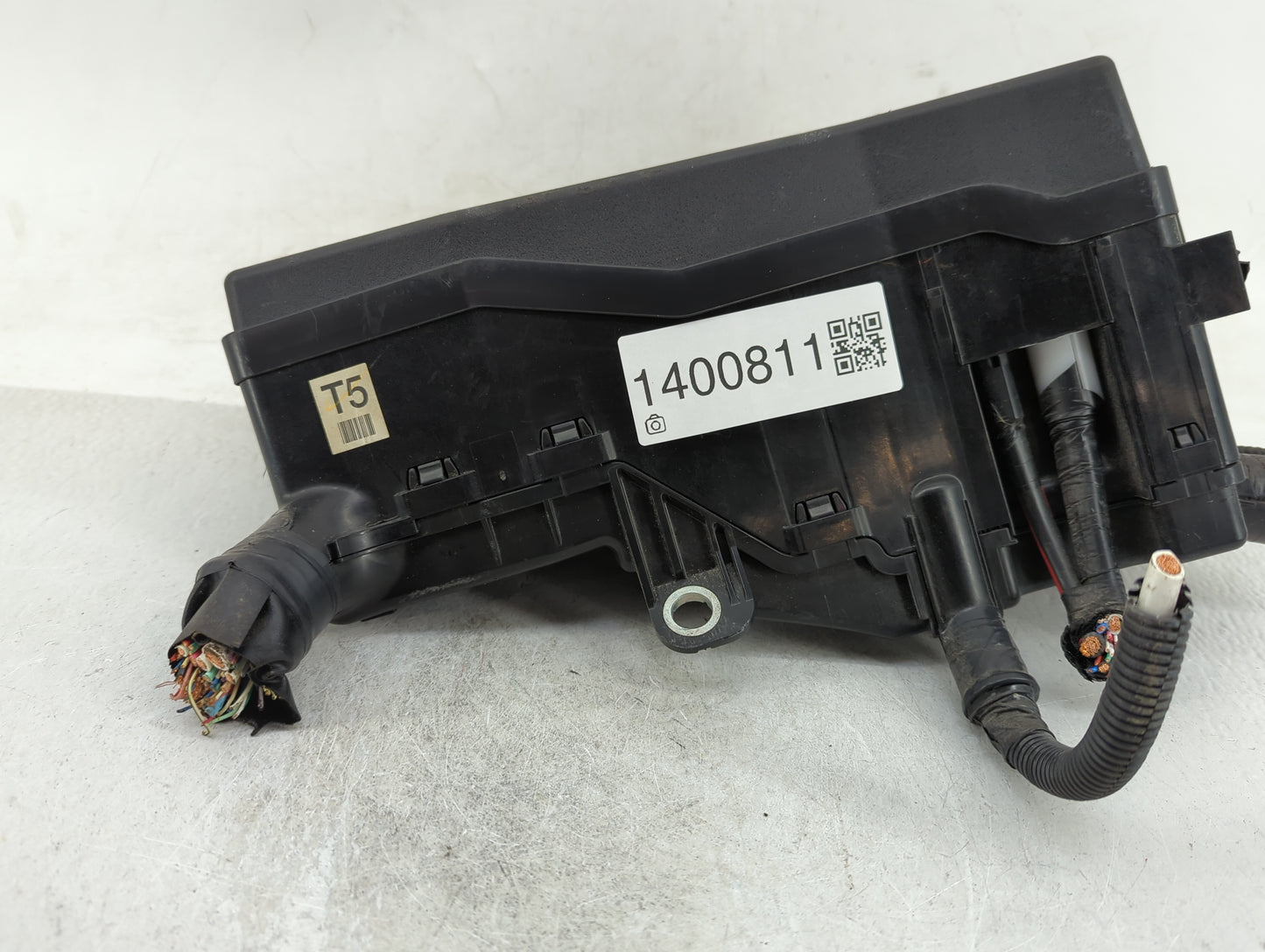 2018-2022 Toyota Camry Fusebox Fuse Box Panel Relay Module Fits Fits 2018 2019 2020 2021 2022 OEM Used Auto Parts - Oemuseda
