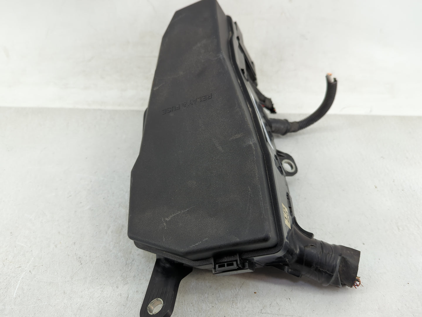 2018-2022 Toyota Camry Fusebox Fuse Box Panel Relay Module Fits Fits 2018 2019 2020 2021 2022 OEM Used Auto Parts - Oemuseda