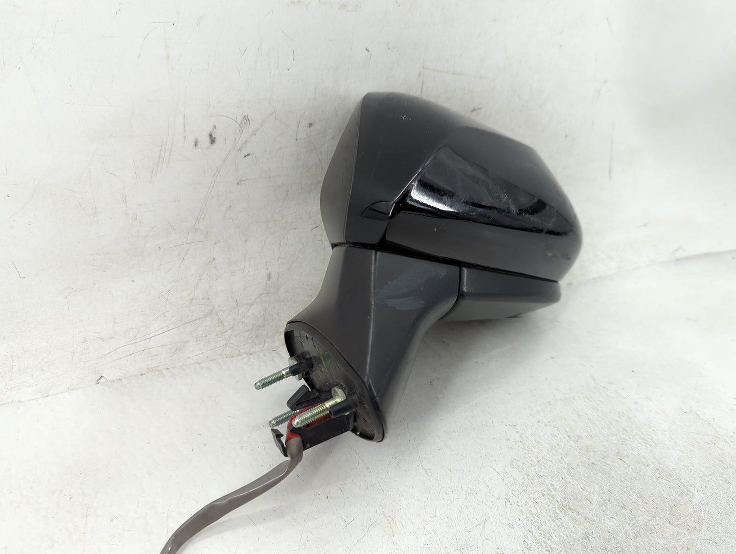 2018-2022 Toyota Camry Driver Side View Mirror - Left Door Mirror OEM Used - Oemusedautoparts1.com