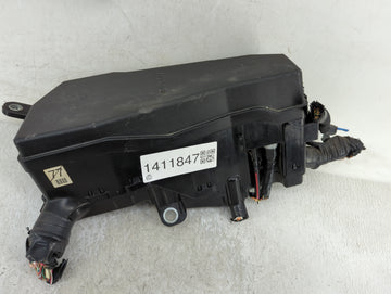 2018-2022 Toyota Camry Fusebox Fuse Box Panel Relay Module Fits Fits 2018 2019 2020 2021 2022 OEM Used Auto Parts - Oemuseda