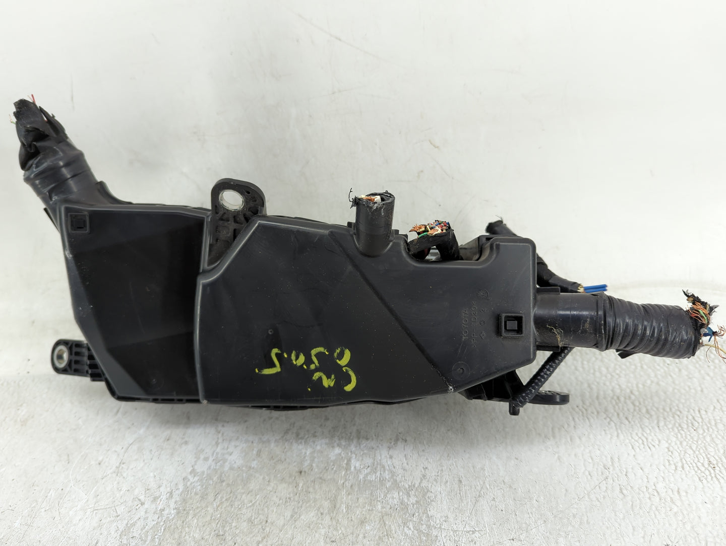 2018-2022 Toyota Camry Fusebox Fuse Box Panel Relay Module Fits Fits 2018 2019 2020 2021 2022 OEM Used Auto Parts - Oemuseda