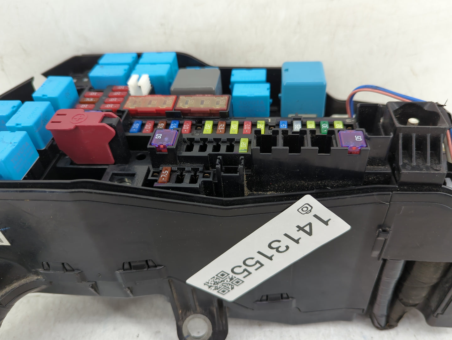 2018-2022 Toyota Camry Fusebox Fuse Box Panel Relay Module P/N:82662-06730 Fits Fits 2018 2019 2020 2021 2022 OEM Used Auto 