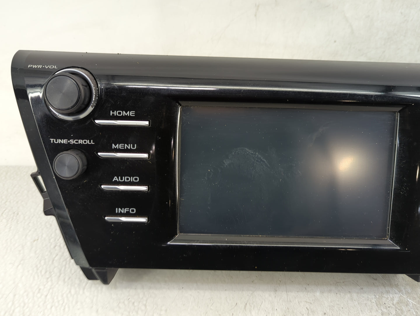 2018 Toyota Camry Information Display Screen - Oemusedautoparts1.com