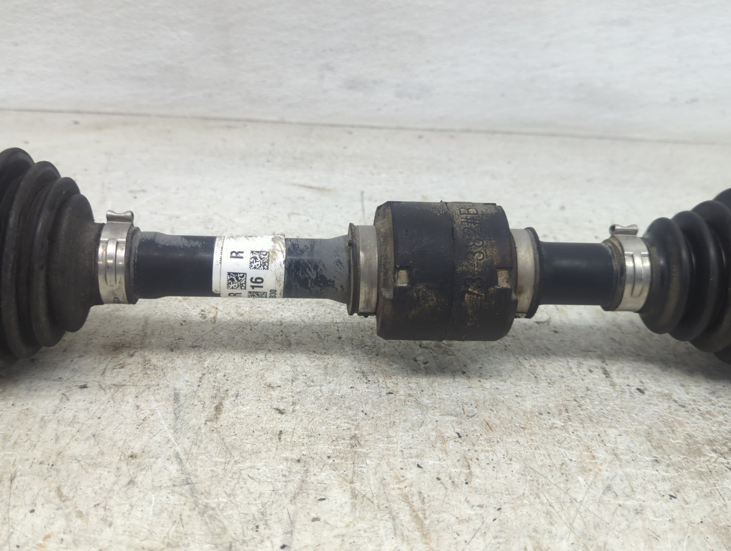 2018-2022 Toyota Camry Axle Shaft Front Driver Cv C/v 1428940 - Oemusedautoparts1.com