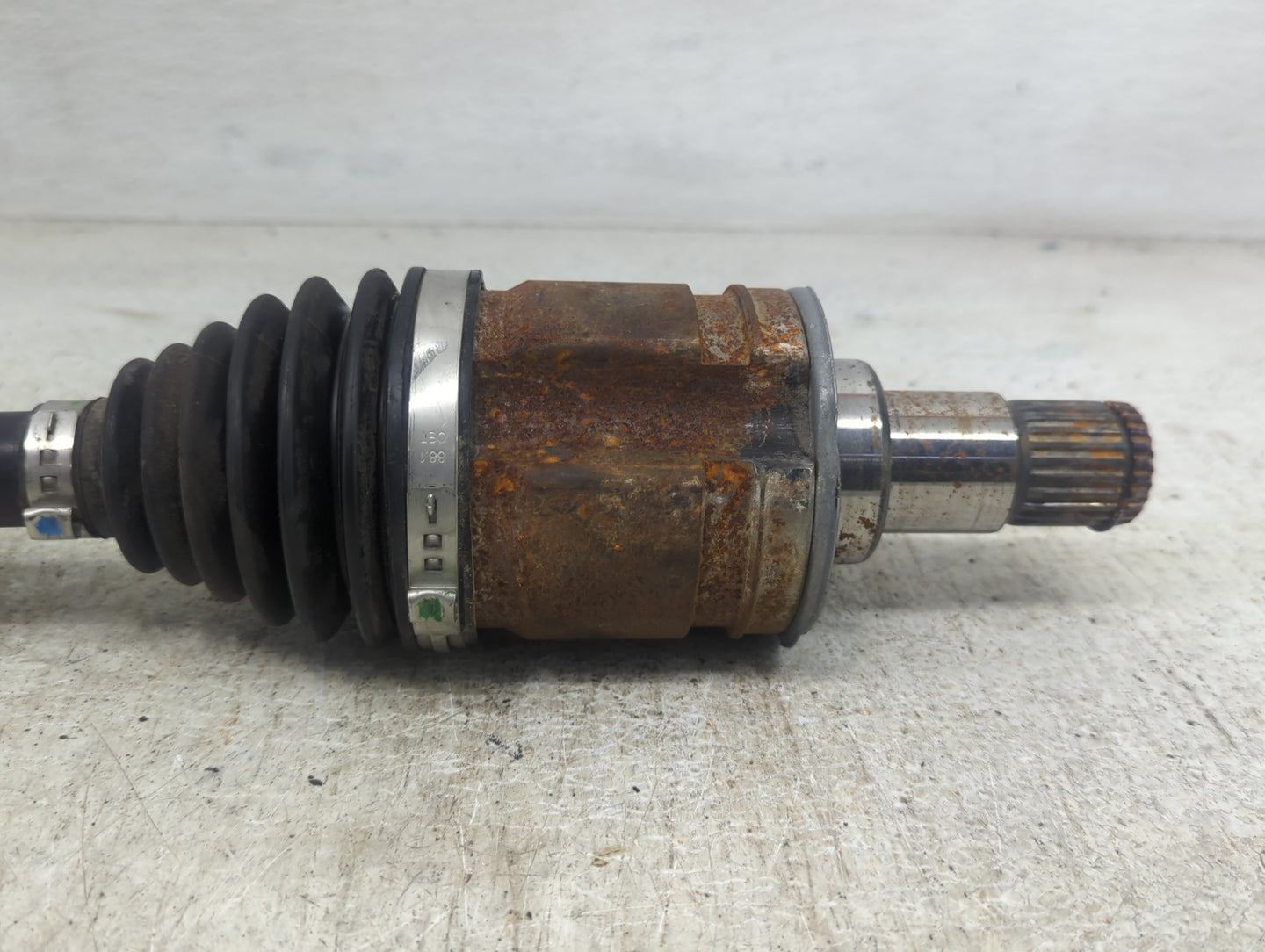 2018-2022 Toyota Camry Axle Shaft Front Driver Cv C/v - Oemusedautoparts1.com