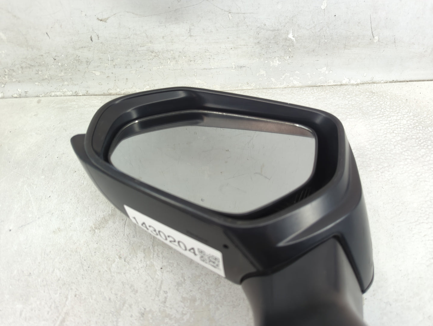 2018-2022 Toyota Camry Driver Side View Mirror - Left Door Mirror OEM Used - Oemusedautoparts1.com