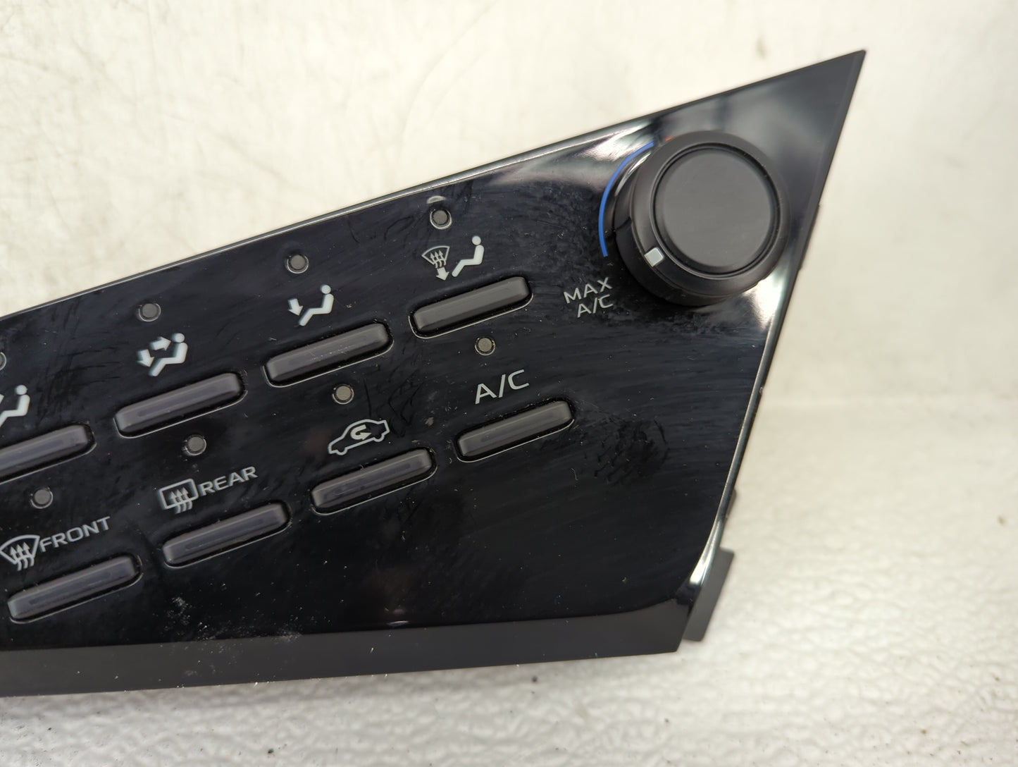 2018-2022 Toyota Camry Climate Control Module Temperature AC/Heater Replacement P/N:55900-06470 Fits Fits 2018 2019 2020 202