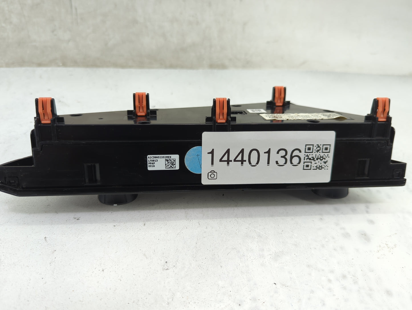 2018-2022 Toyota Camry Climate Control Module Temperature AC/Heater Replacement P/N:55900-06470 Fits Fits 2018 2019 2020 202
