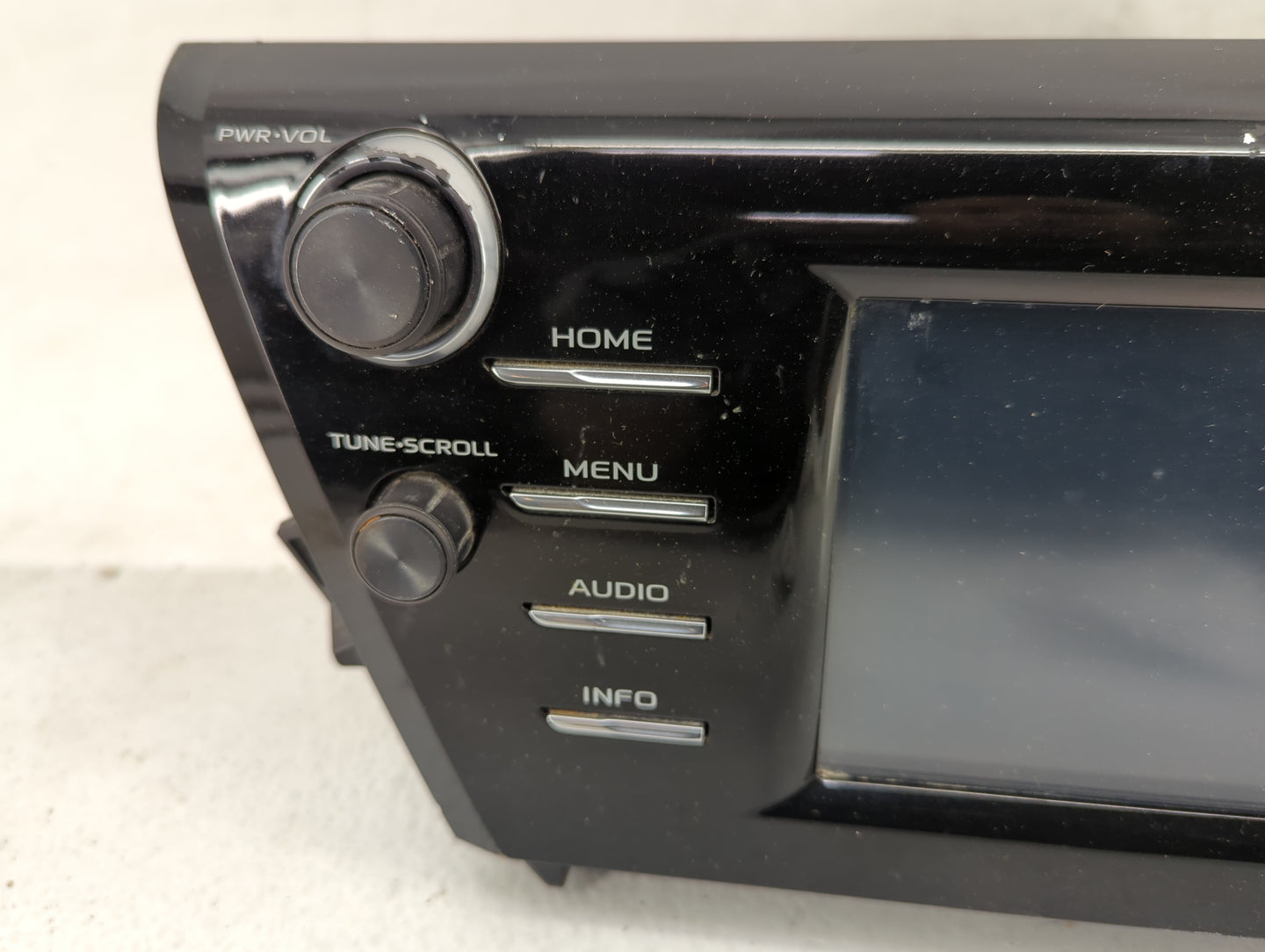 2018 Toyota Camry Radio AM FM Cd Player Receiver Replacement P/N:86140-06440 Fits OEM Used Auto Parts - Oemusedautoparts1.co