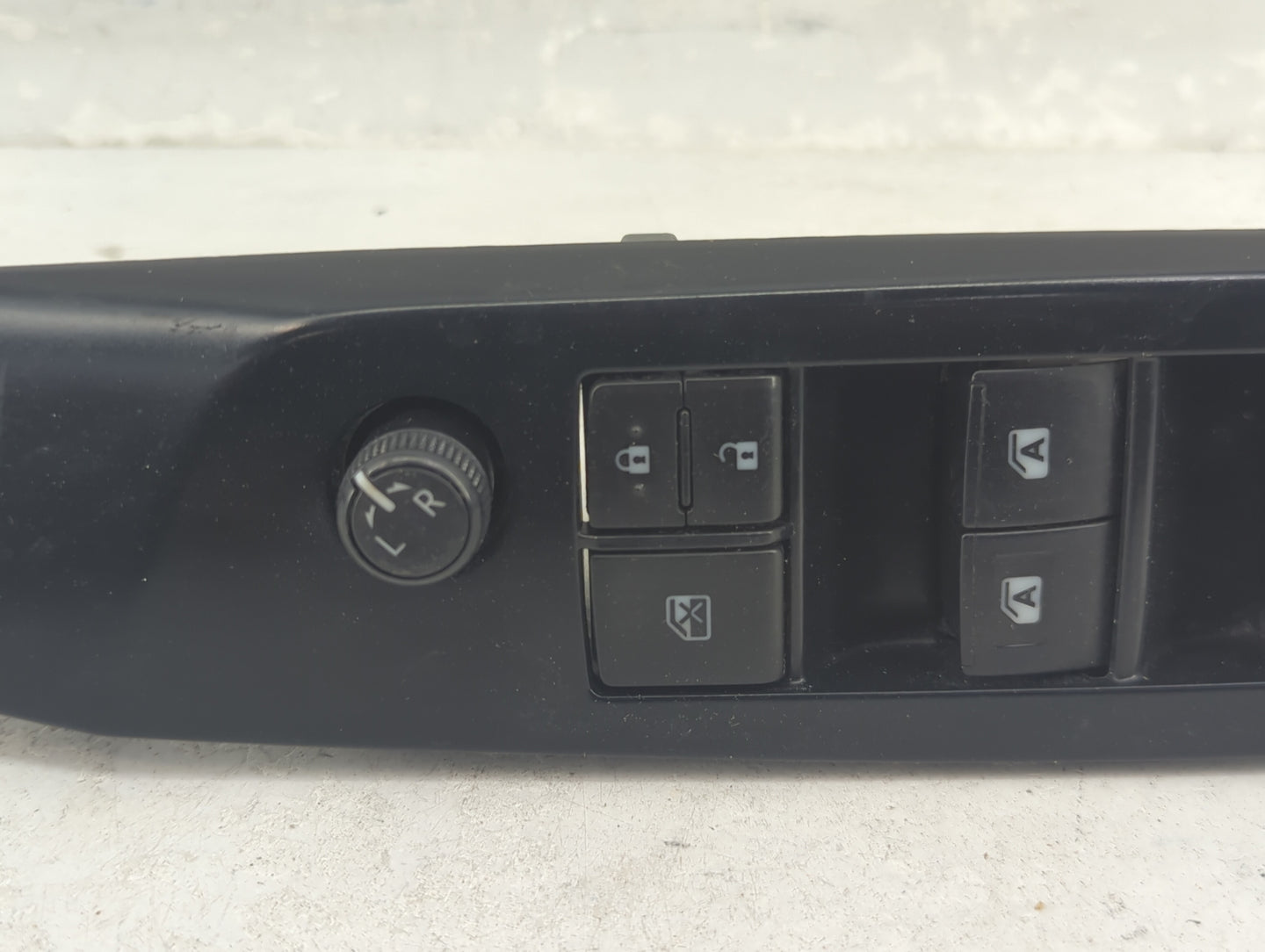 2018-2022 Toyota Camry Master Power Window Switch Replacement Driver Side Left P/N:84040-33170 912-0H86 Fits OEM Used Auto P