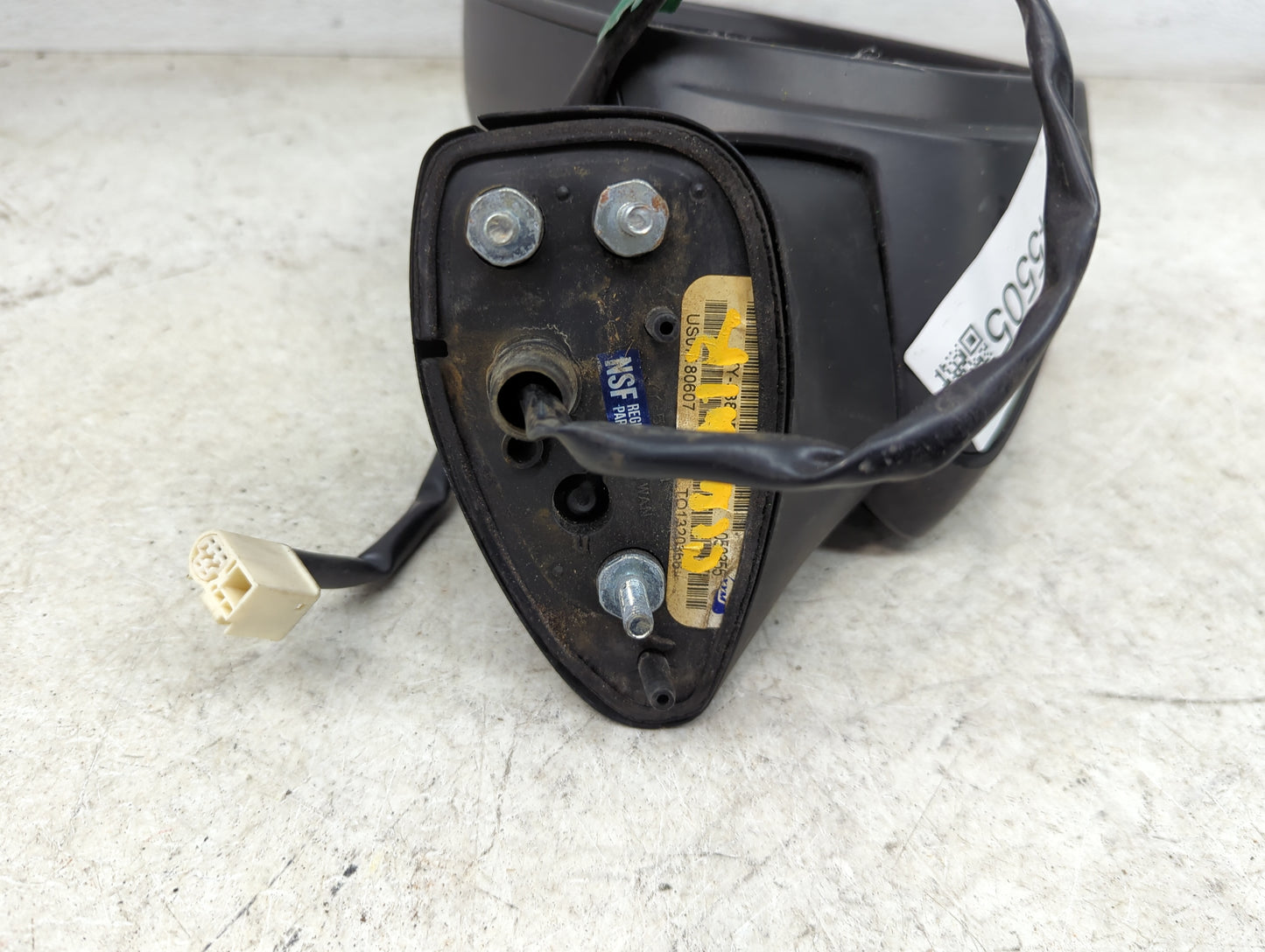 2018-2022 Toyota Camry Driver Side View Mirror - Left Door Mirror OEM Used - Oemusedautoparts1.com