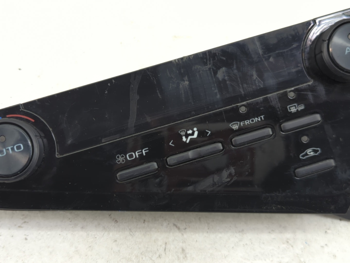 2018 Toyota Camry Climate Control Module Temperature AC/Heater Replacement P/N:A2C39602402MEX Fits OEM Used Auto Parts - Oem